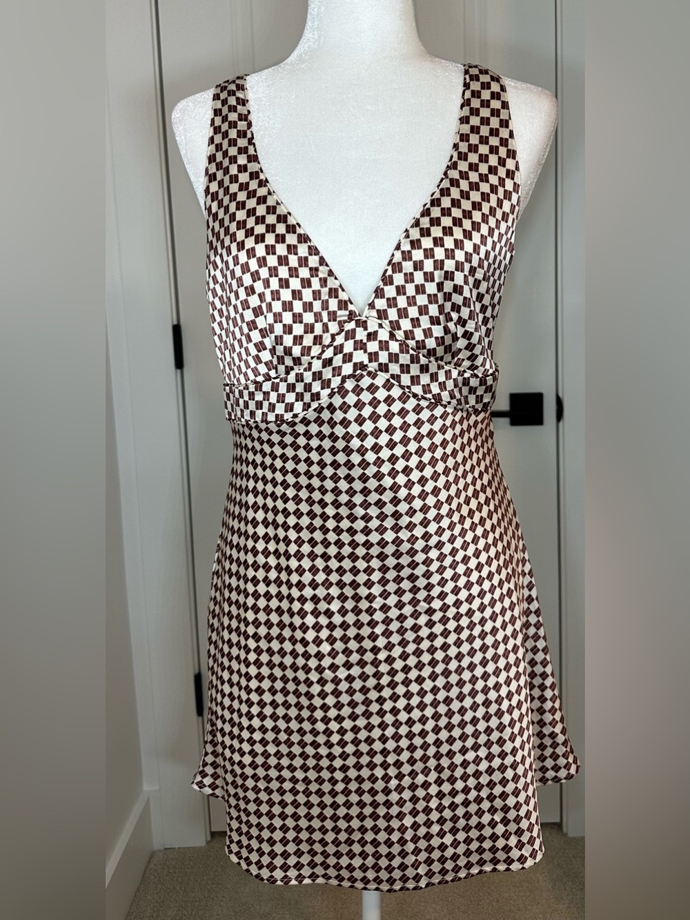Abercrombie & Fitch Brown and Cream Checker Midi Slip Dress